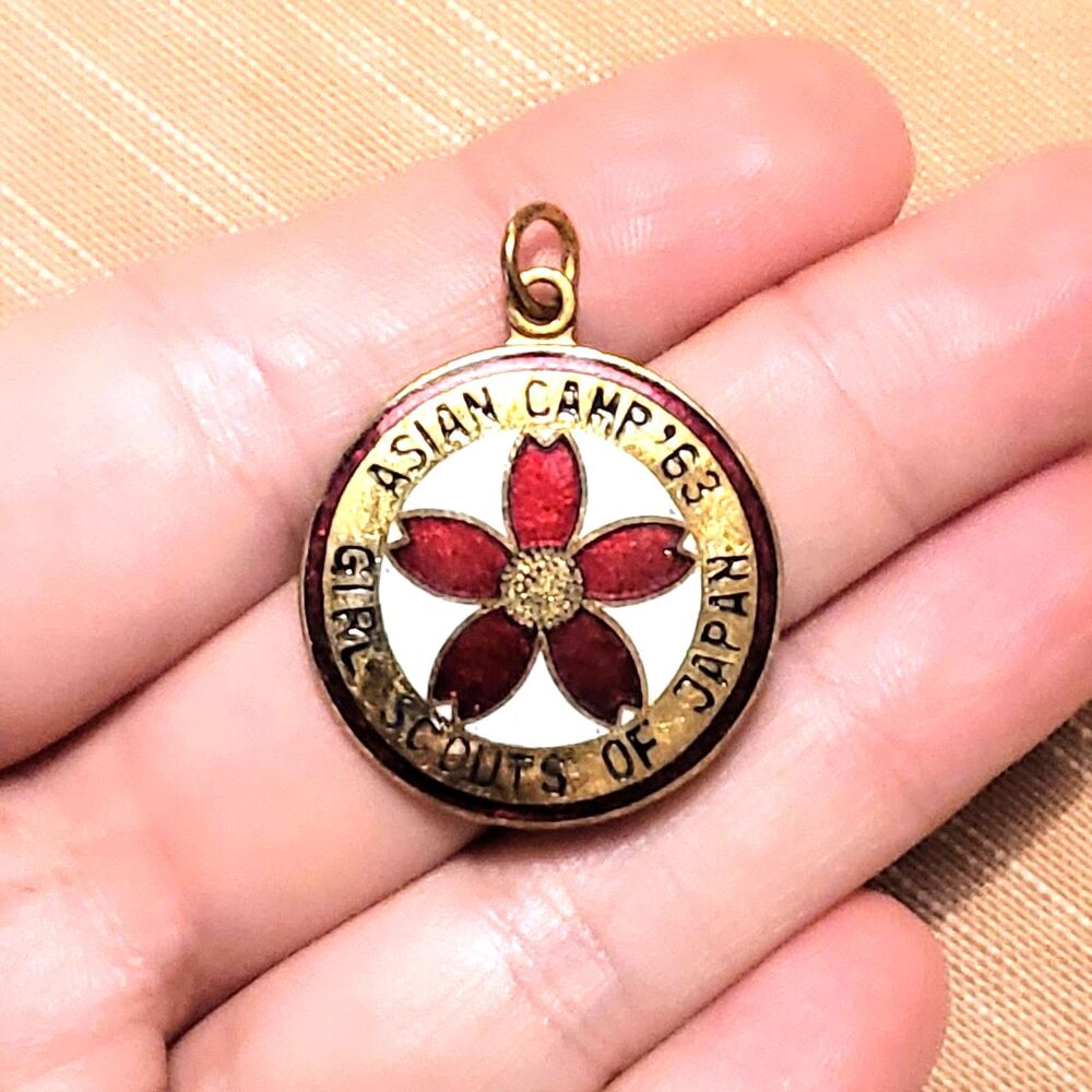 Vintage Girl Scouts Pendant Asian Camp '63 Girl Scouts of Japan Necklace